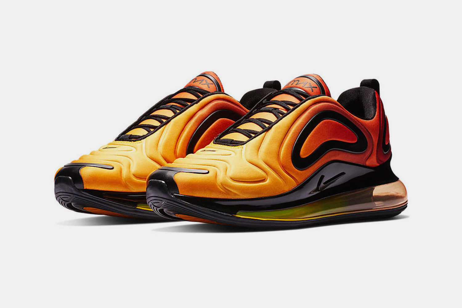 when did nike air max 720 come out